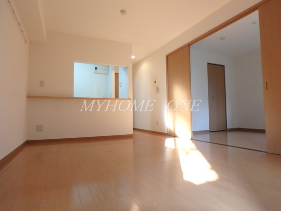 居室・リビング　リビング