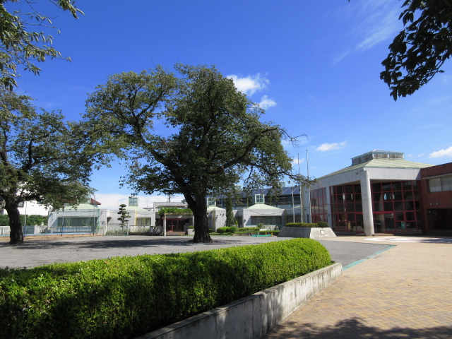 幼稚園・保育園　有馬白百合幼稚園（幼稚園・保育園）まで922m