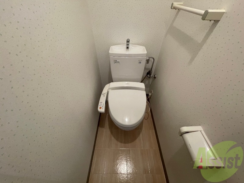 トイレ　ウォシュレット機能がついたトイレ。安心して使用できますね。