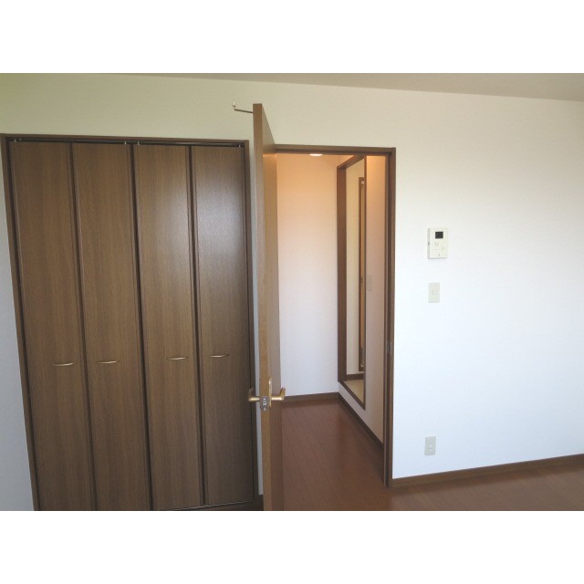 居室・リビング　※別部屋参考写真☆インターネット使用料無料☆