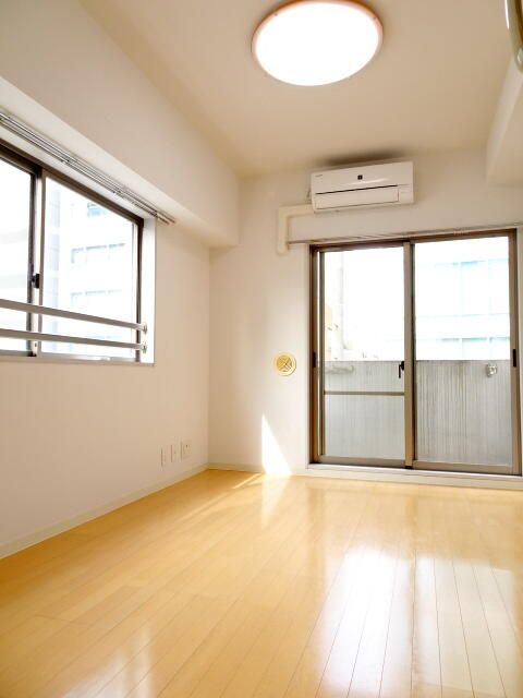 居室・リビング　別部屋参考写真