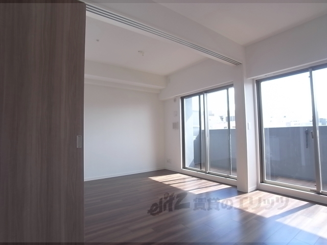 居室・リビング　リビング