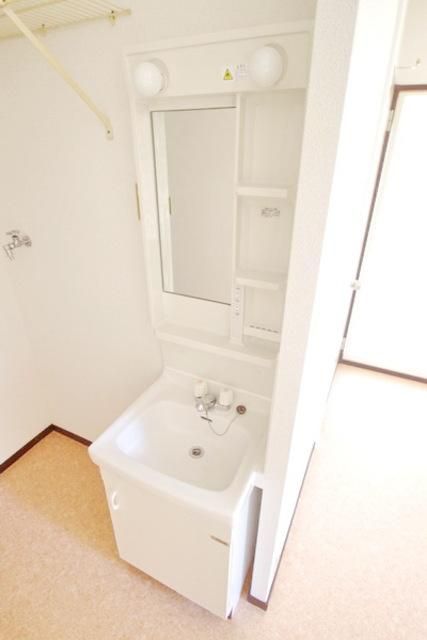 洗面設備　★タウンハウジング稲田堤店までお問い合わせください★