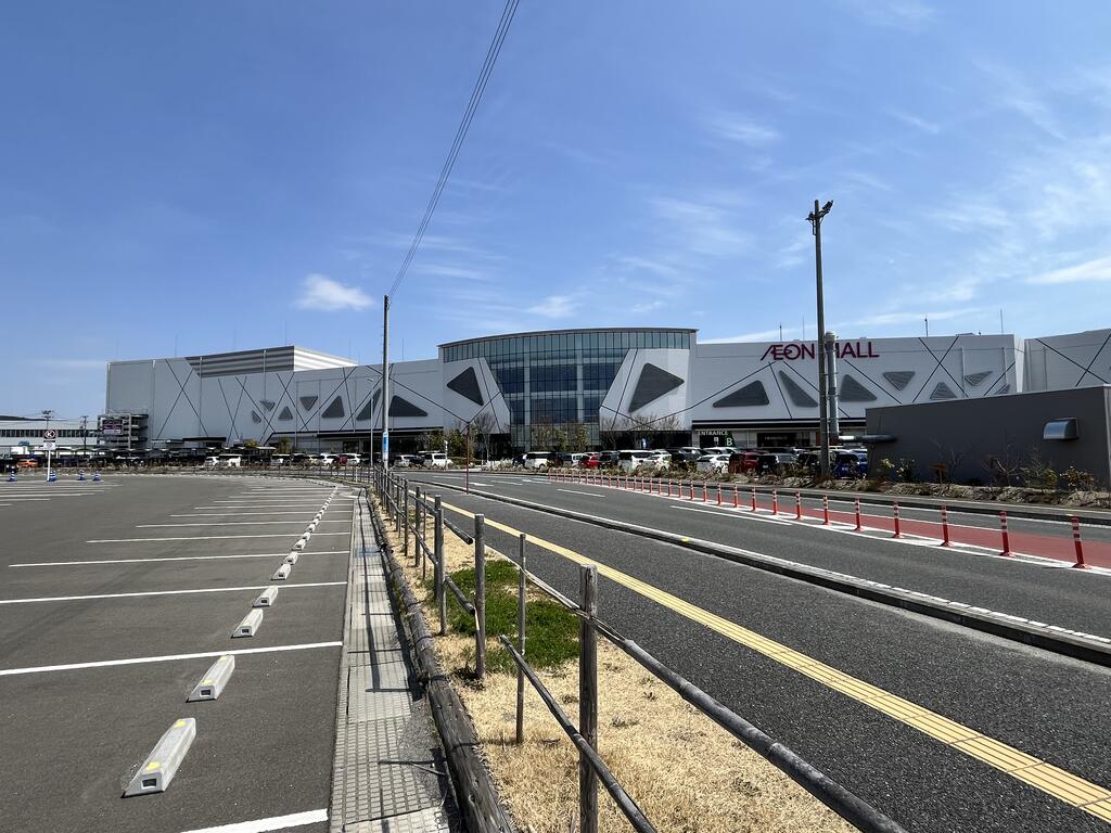 ショッピングセンター　イオンモール新利府南館店（ショッピングセンター）まで904m