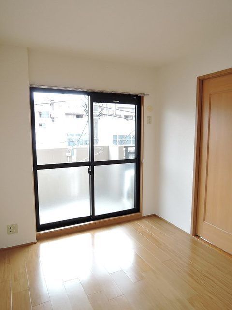 居室・リビング　★洋室★