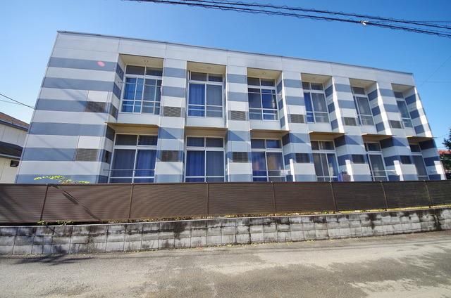 建物外観　おしゃれな外観