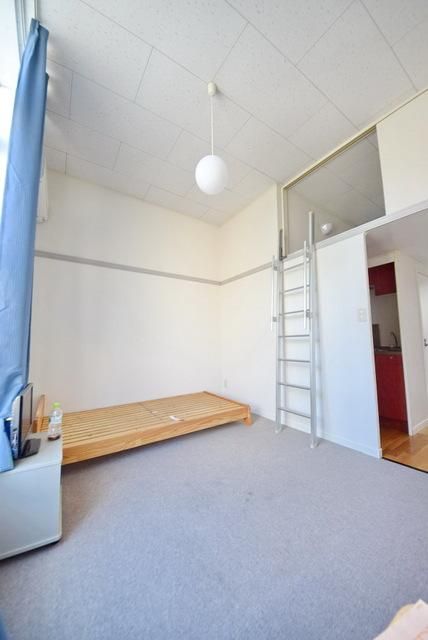 居室・リビング　洋室