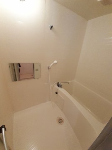 バス・シャワールーム　お風呂です