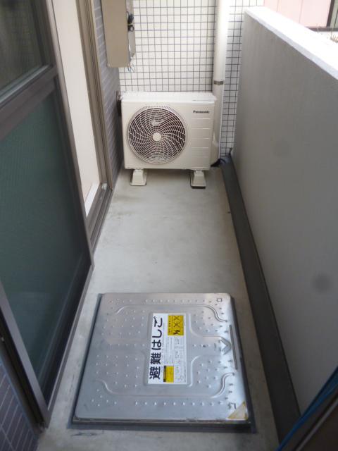 バルコニー　※別部屋の参考写真です。