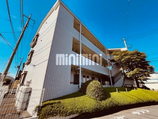 建物外観　閑静な住宅街