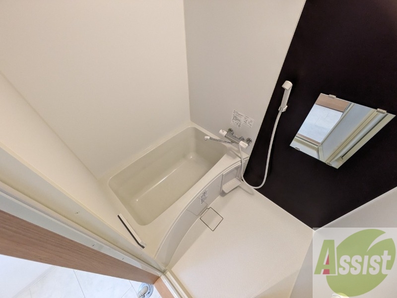 バス・シャワールーム　お風呂です。ゆっくりお風呂につかるのも体に良いですね～