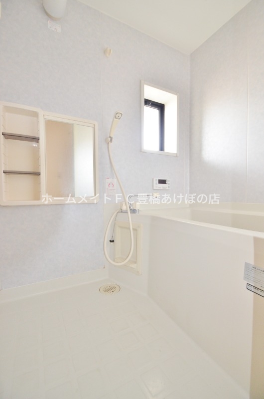 バス・シャワールーム　同型別部屋写真