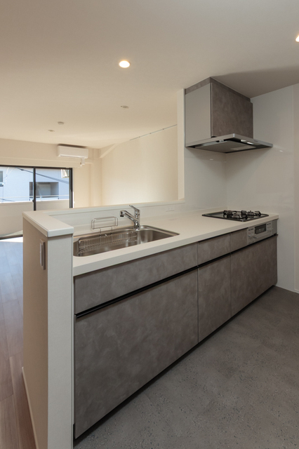 キッチン　※写真は同タイプ住戸です。