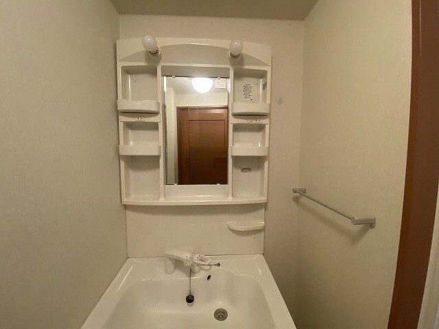 洗面設備　※現況を優先します。