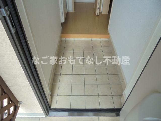 玄関　同型タイプ