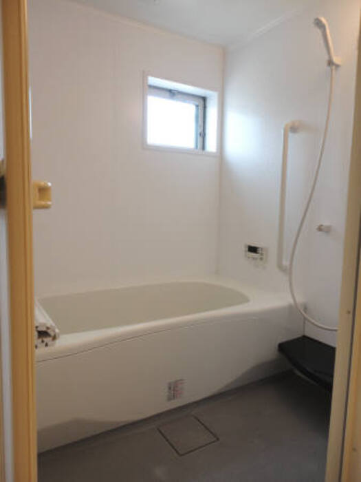 バス・シャワールーム　*105 一坪バス(窓付き)