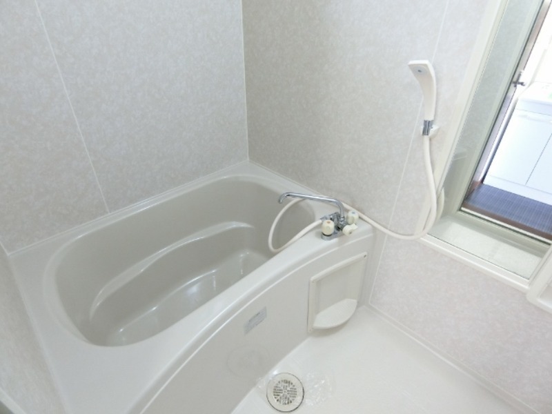 バス・シャワールーム　図面と現状に相違がある場合には現状を優先