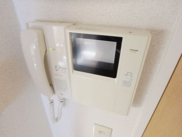 セキュリティ　同物件別部屋写真