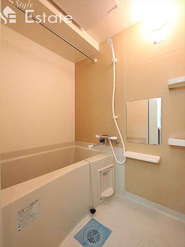 バス・シャワールーム　バスルーム