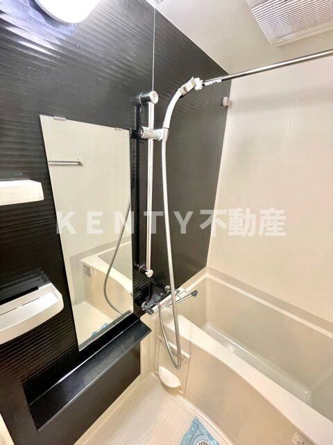 バス・シャワールーム　日々の疲れを癒すお風呂付です