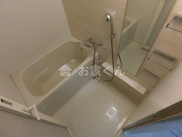 バス・シャワールーム　浴室乾燥機付き