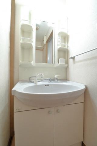 洗面設備　独立洗面台付き