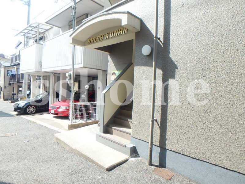 エントランス　建物入口