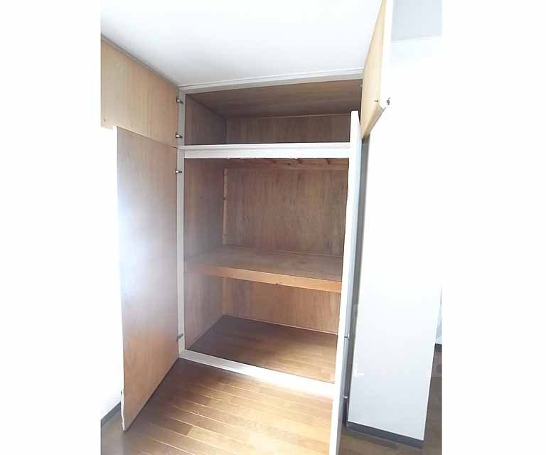 収納　広々とした収納スペース