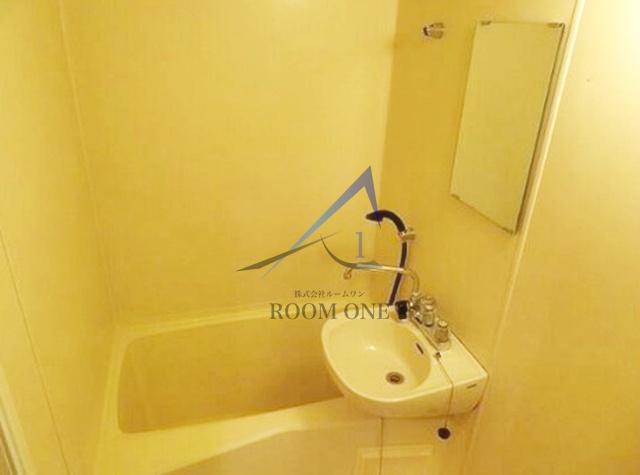 バス・シャワールーム　お風呂です。