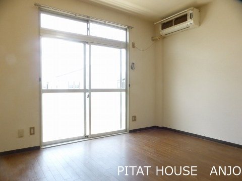 居室・リビング　参考写真２０７