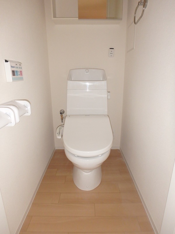 トイレ　図面と現状に相違がある場合には現状を優先