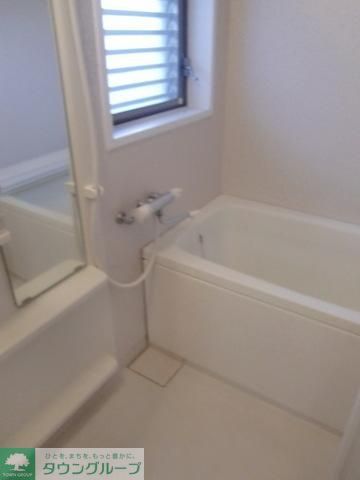 バス・シャワールーム　キレイなバスルーム。