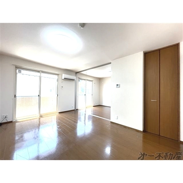 建物外観　ＬＤＫ