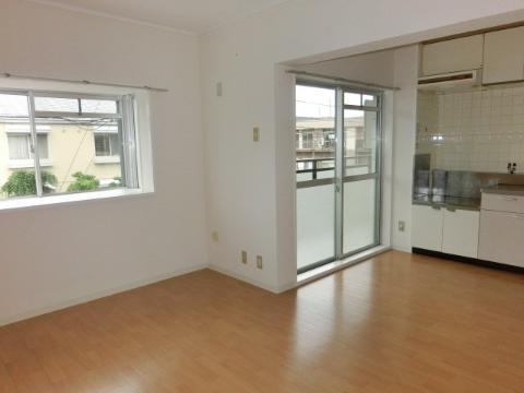 居室・リビング　リビング