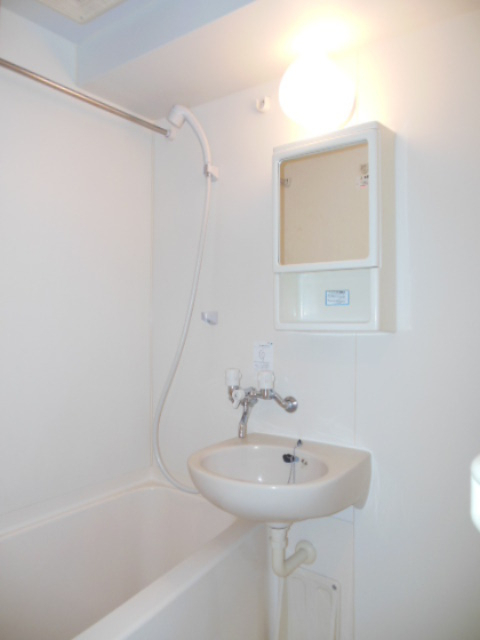 バス・シャワールーム　風呂