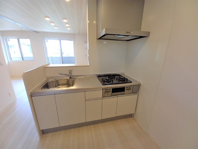 キッチン　システムキッチン