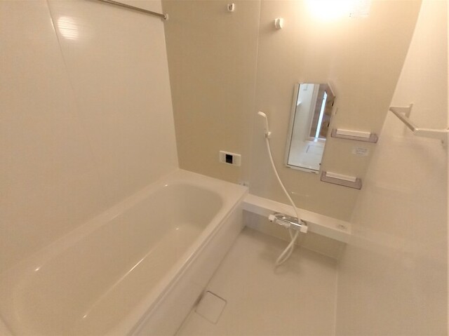 バス・シャワールーム　浴室