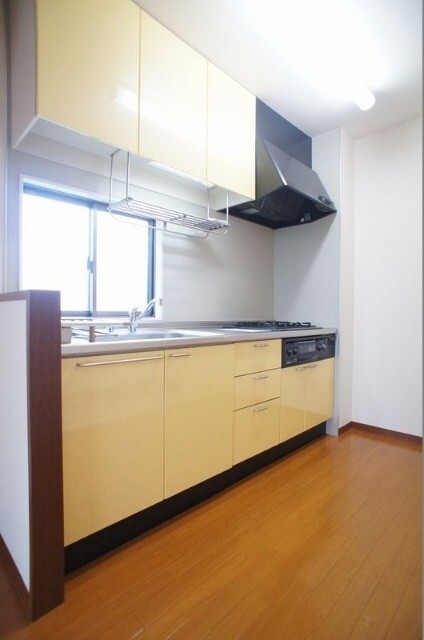 キッチン　※リフォーム中のため同棟別室写真