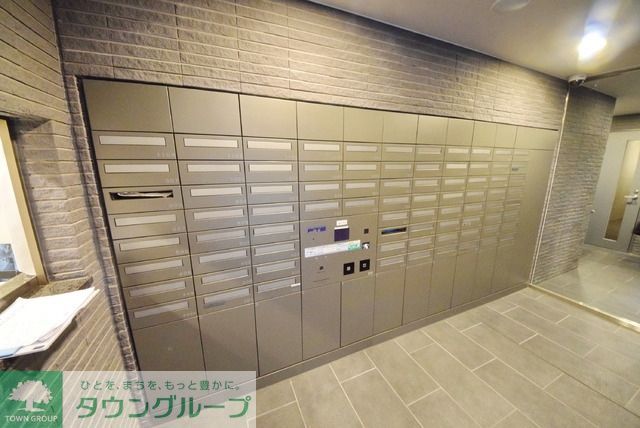 ショッピングセンター　エフワン秋葉原店（ショッピングセンター）まで193m