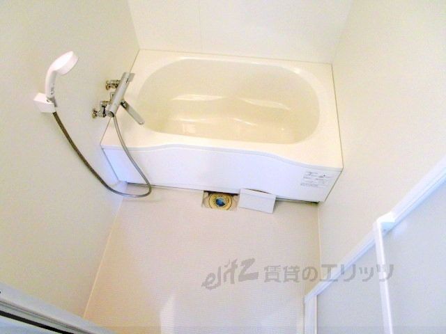 バス・シャワールーム　風呂