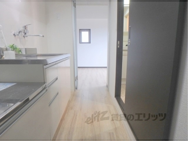 その他部屋・スペース　廊下