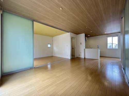 居室・リビング　※照明設置前画像