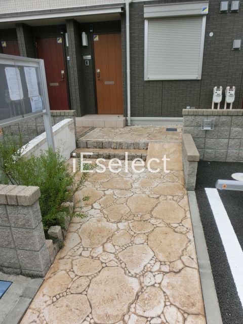 エントランス　お部屋につながるエントランスです