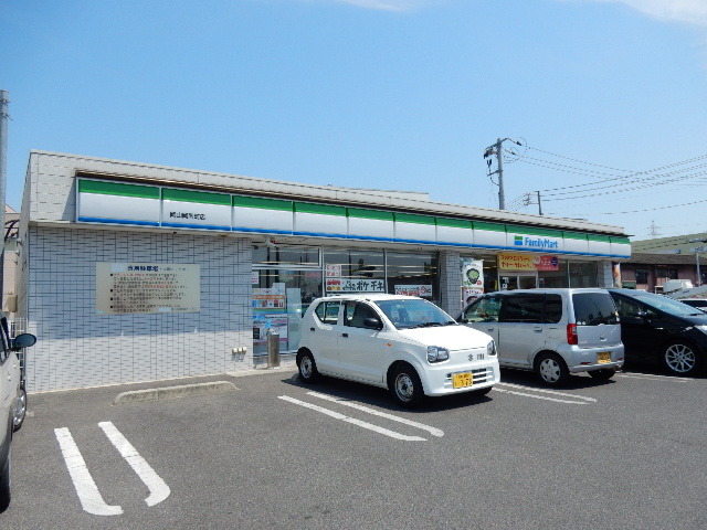 コンビニ　ファミリーマート岡山岡南町店（コンビニ）まで319m
