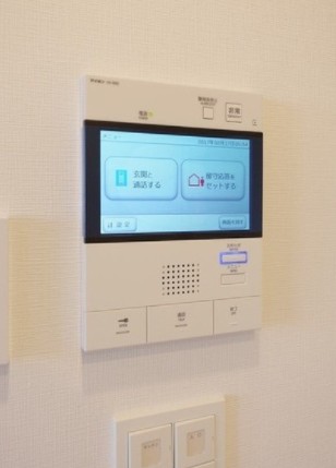 セキュリティ　☆モニター付きインターホン☆