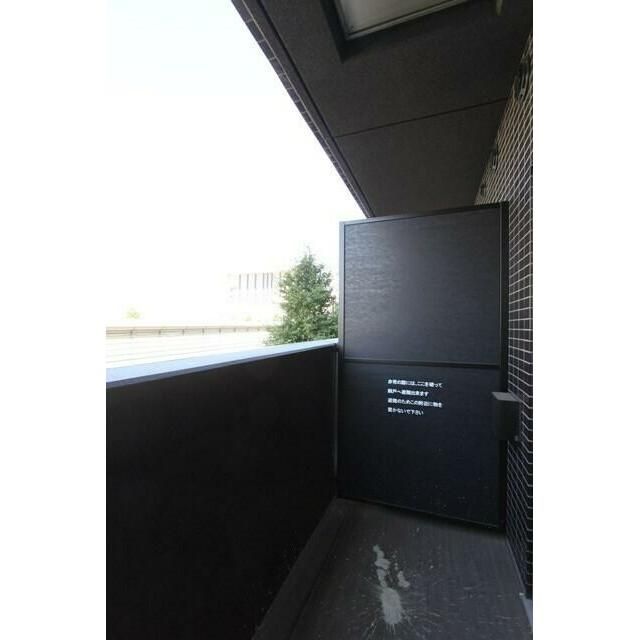 バルコニー　（別タイプ参考写真）アクサス池袋レジデンス　豊島区池袋１