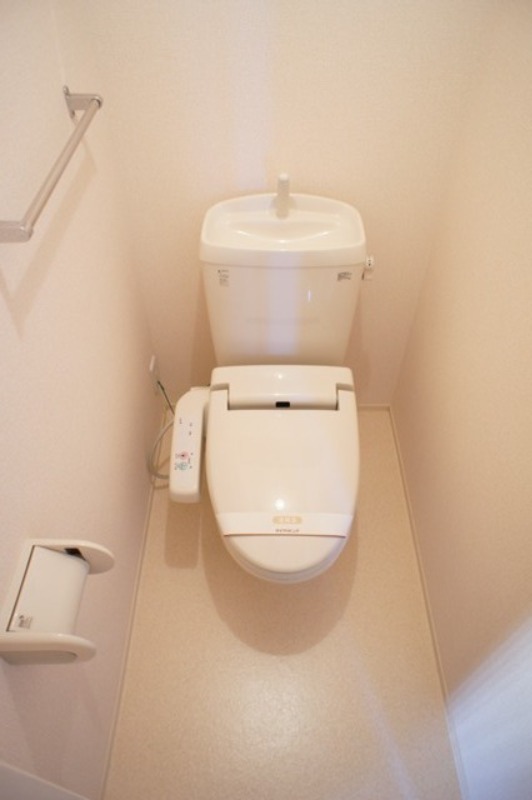 トイレ　図面と現状に相違がある場合には現状を優先