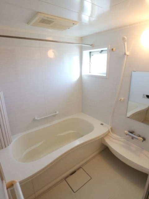 バス・シャワールーム　バスルーム