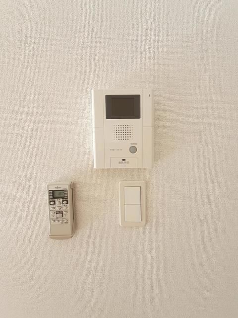 セキュリティ　モニター付インターホン