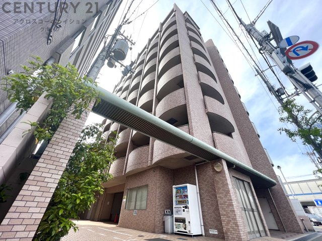 建物外観　オートロック付きで外部からの出入りがなく安心です